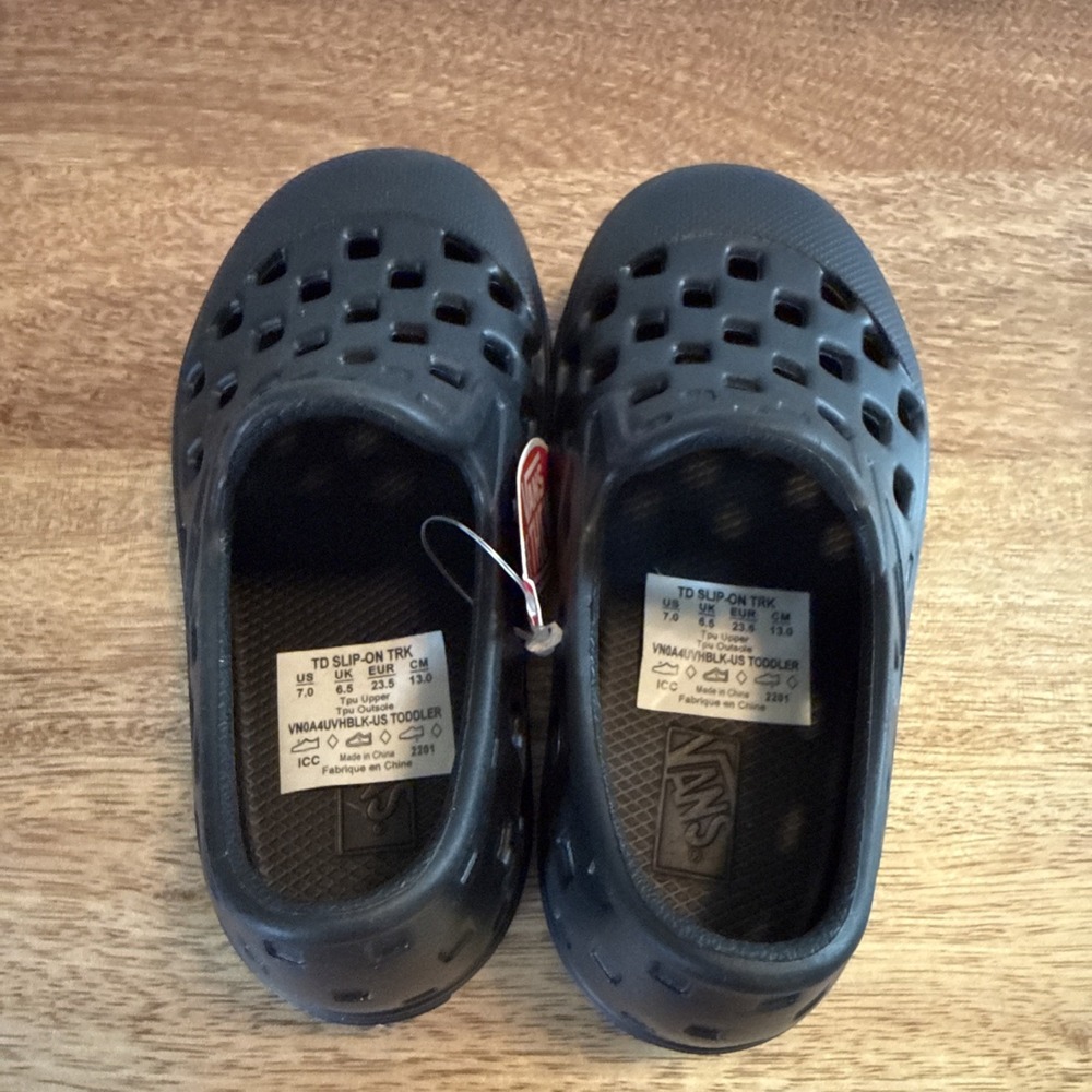Vans Slip-On TRK Black Toddler Water Shoes VN0A4UVHBLK-US Size 7.0 NEW - Picture 4 of 12